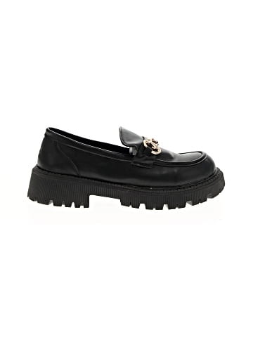 Unbranded Flats (view 1)
