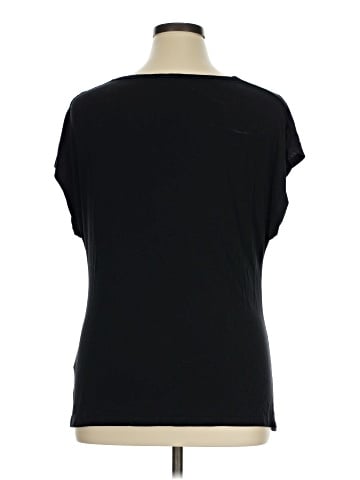 Saint + Sofia Sleeveless T-Shirt (view 2)