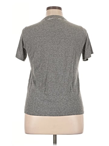 Cinq à Sept Short Sleeve T-Shirt (view 2)