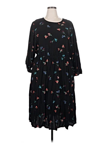 Old Navy Casual Dress (view 1)