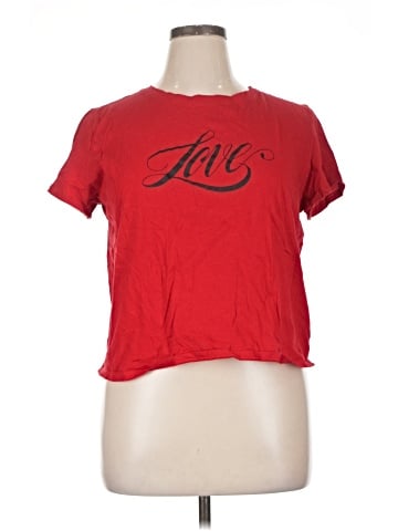 Victoria's Secret Short Sleeve T-Shirt (view 1)