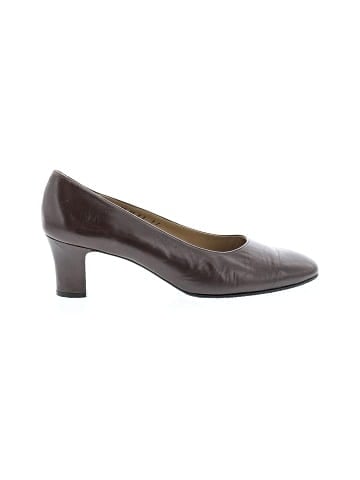 Yves Saint Laurent Vintage Leather Pumps (view 1)