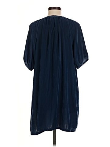 Old Navy Casual Dress (view 2)