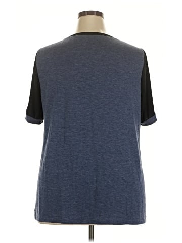 BLOOMCHIC Short Sleeve Top (view 2)