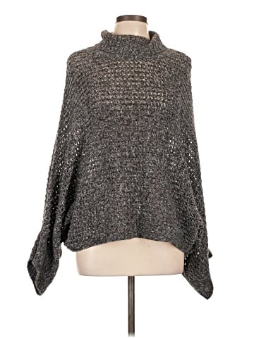 JW (JW Style) Poncho (view 1)