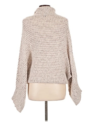 JW (JW Style) Poncho (view 2)