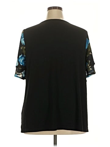 BLOOMCHIC Short Sleeve Top (view 2)