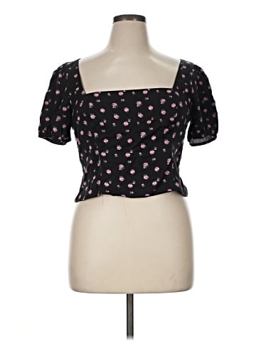 LPA Short Sleeve Top (view 1)