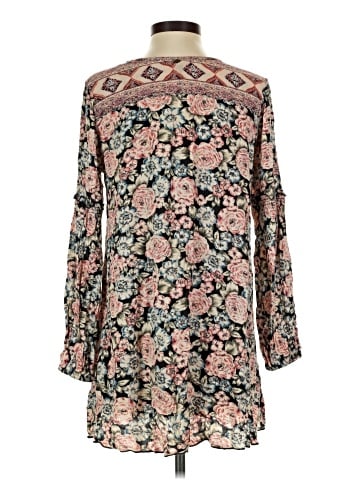 Billabong 3/4 Sleeve Blouse (view 2)