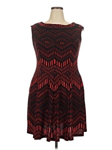 Danny And Nicole Cocktail Dress (view 1)