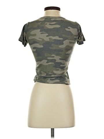 Urban Outfitters Short Sleeve T-Shirt (view 2)