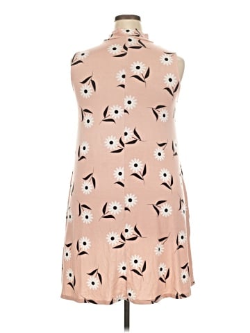 Agnes & Dora Casual Dress (view 2)