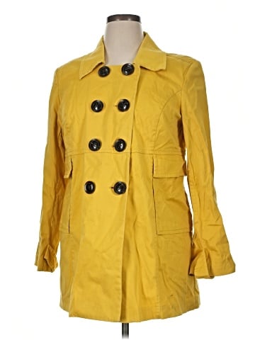 Daisy Fuentes Trenchcoat (view 1)