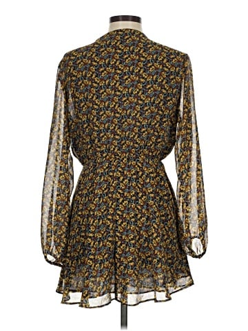 Zara Casual Dress (view 2)