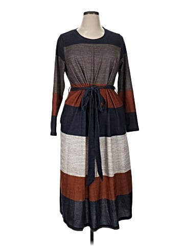 BLOOMCHIC Casual Dress (view 1)
