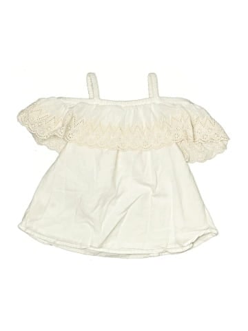 Old Navy Sleeveless Blouse (view 2)