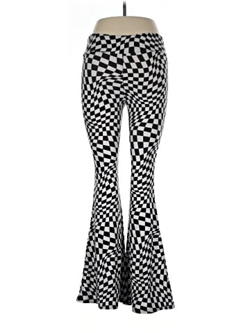 No Boundaries Yoga Pants (view 2)