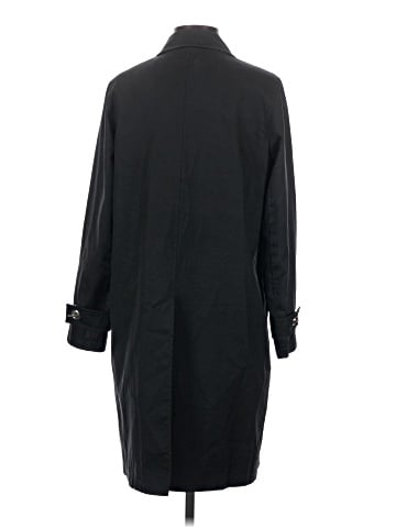 Burberry Trenchcoat (view 2)