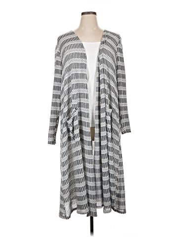 Lularoe Cardigan (view 1)