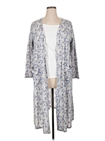 Lularoe Cardigan (view 1)