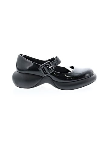Charles & Keith Flats (view 1)