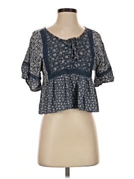 American Eagle Outfitters Short Sleeve T Shirt