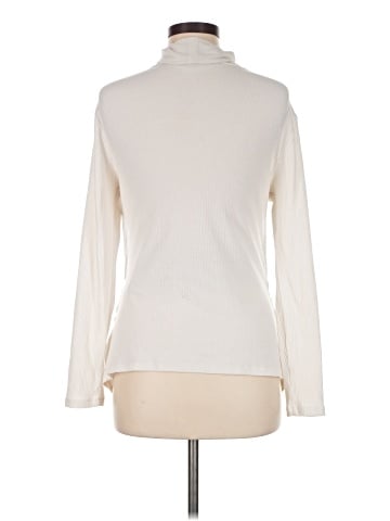 Old Navy - Maternity Long Sleeve Turtleneck (view 2)