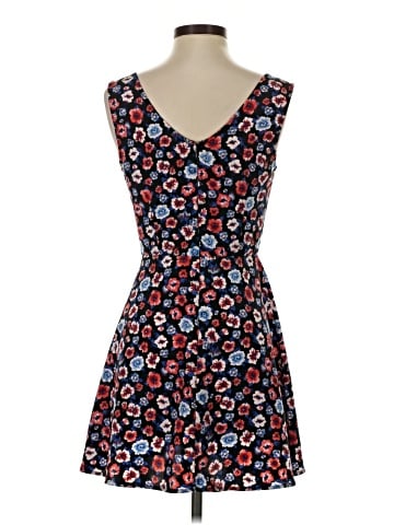 Forever 21 Casual Dress (view 2)