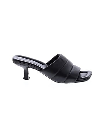 Vince. Sandals (view 1)
