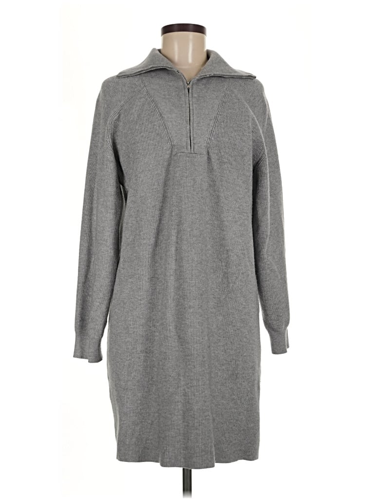 Pre-owned Wayf Casual Dress In Gray