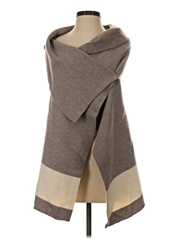 Joie Poncho (view 1)