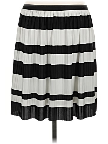 H&M Casual Skirt (view 2)