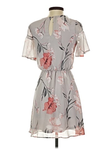 Sienna Sky Casual Dress (view 2)