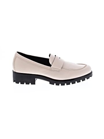 Ecco Flats (view 1)