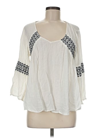 O'Neill 3/4 Sleeve Blouse (view 1)