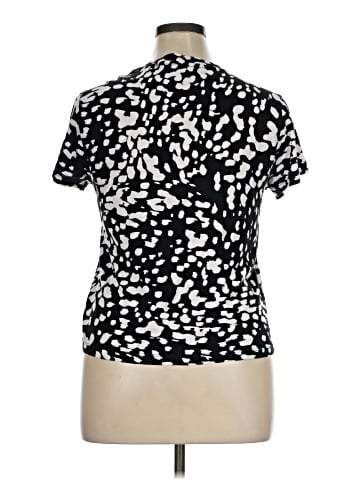 Sanctuary Short Sleeve T-Shirt (view 2)