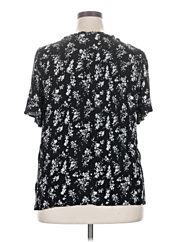 Maurices Short Sleeve Blouse (view 2)