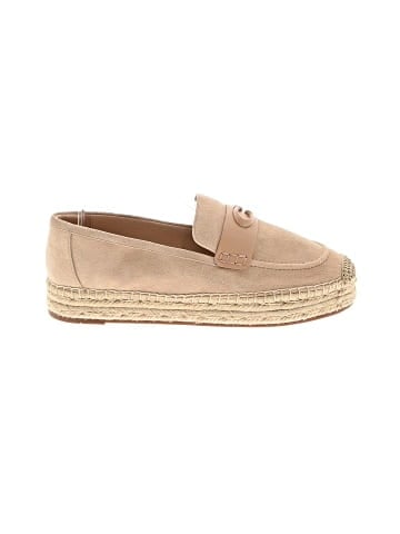 Coach Flats (view 1)