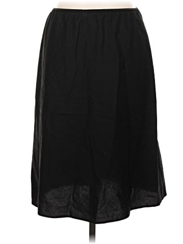 Uniqlo Casual Skirt (view 2)