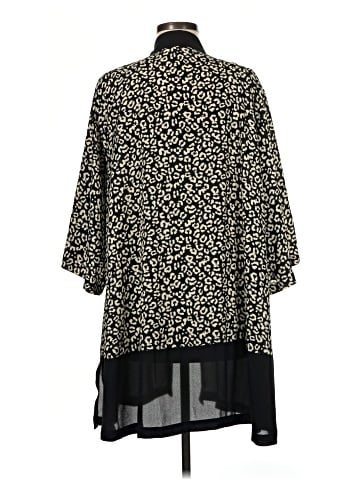 Lularoe Kimono (view 2)
