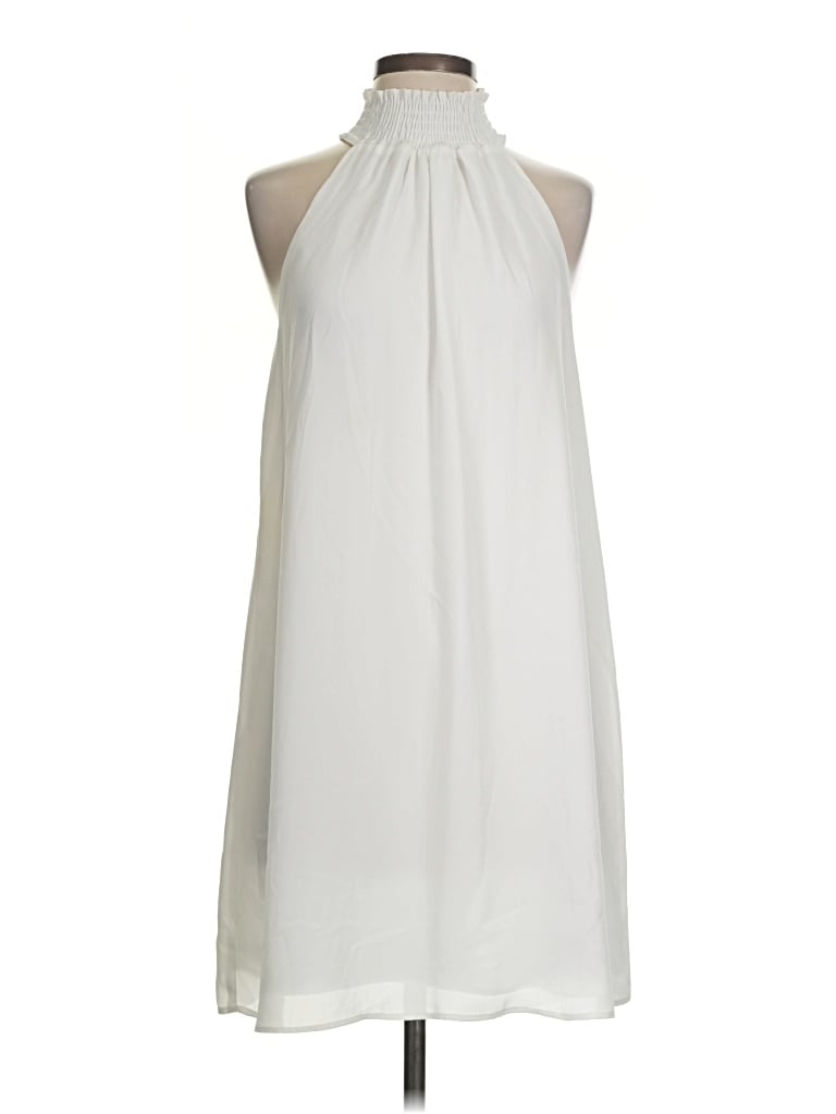 Pre-owned Krisa Sleeveless Blouse In Ivory