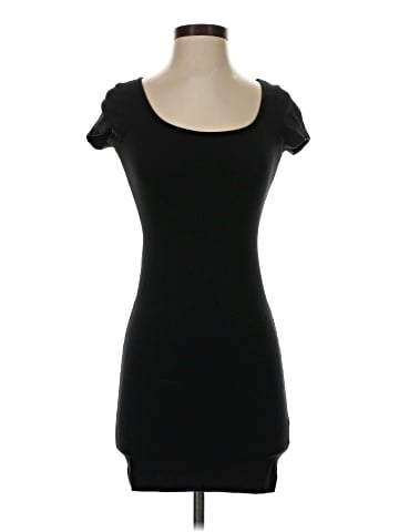 H&M Casual Dress (view 1)