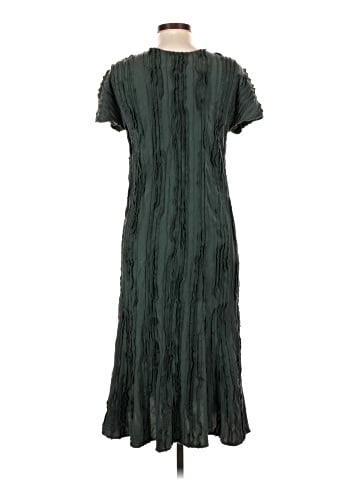 Vera Wang Casual Dress (view 2)
