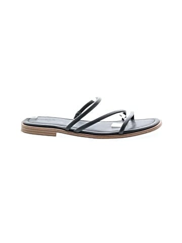 Universal Thread Sandals (view 1)