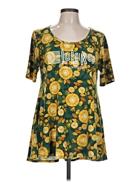 Lularoe Short Sleeve T-Shirt (view 1)
