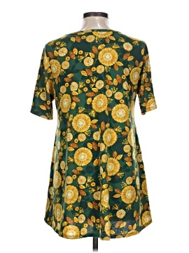 Lularoe Short Sleeve T-Shirt (view 2)