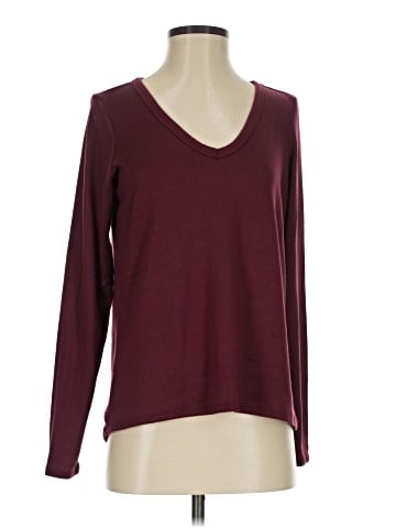 American Eagle Outfitters Pullover Sweater (view 1)