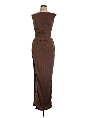 PrettyLittleThing Casual Dress (view 1)