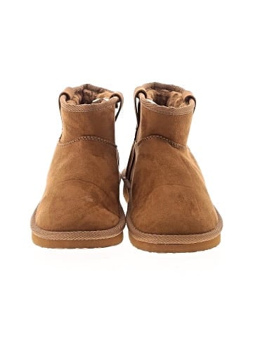 Magellan Outdoors Ankle Boots (view 2)