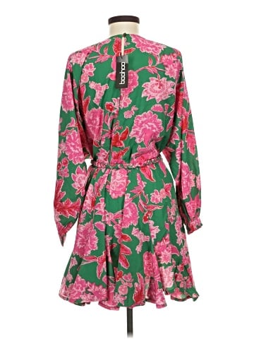 Boohoo Casual Dress (view 2)